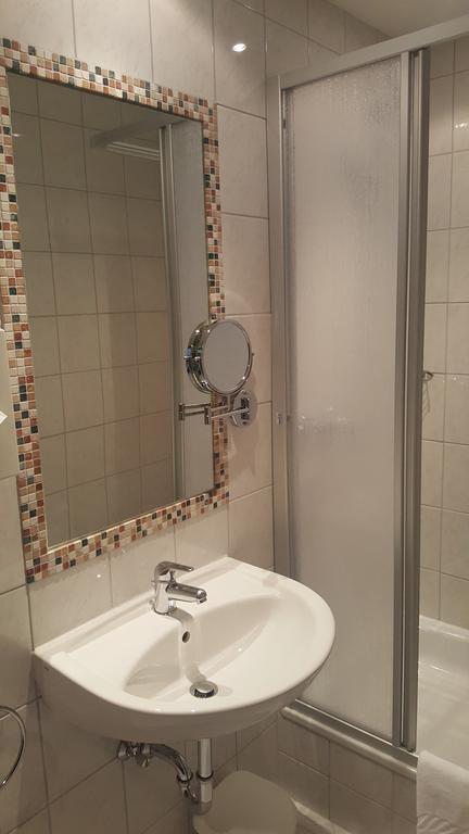 Landhotel Postgut Tweng Buitenkant foto